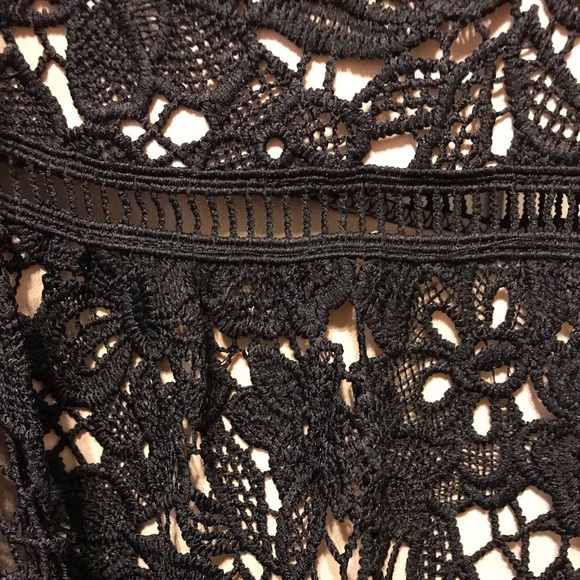 New Look lace off the shoulder dress - Picture 5 of 8